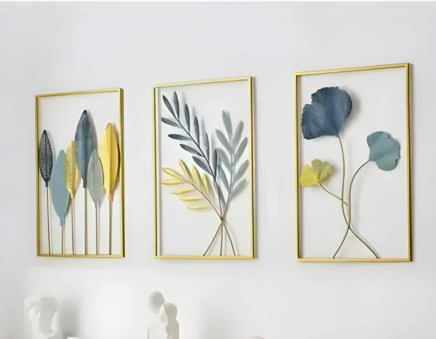 Luxury Metal Wall Art – 3D Floral Frame Decor - Set of 2